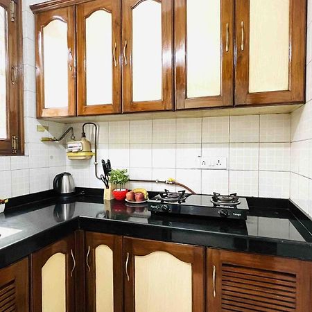 Olive Serviced Apartments - Defence Colony New Delhi Eksteriør billede